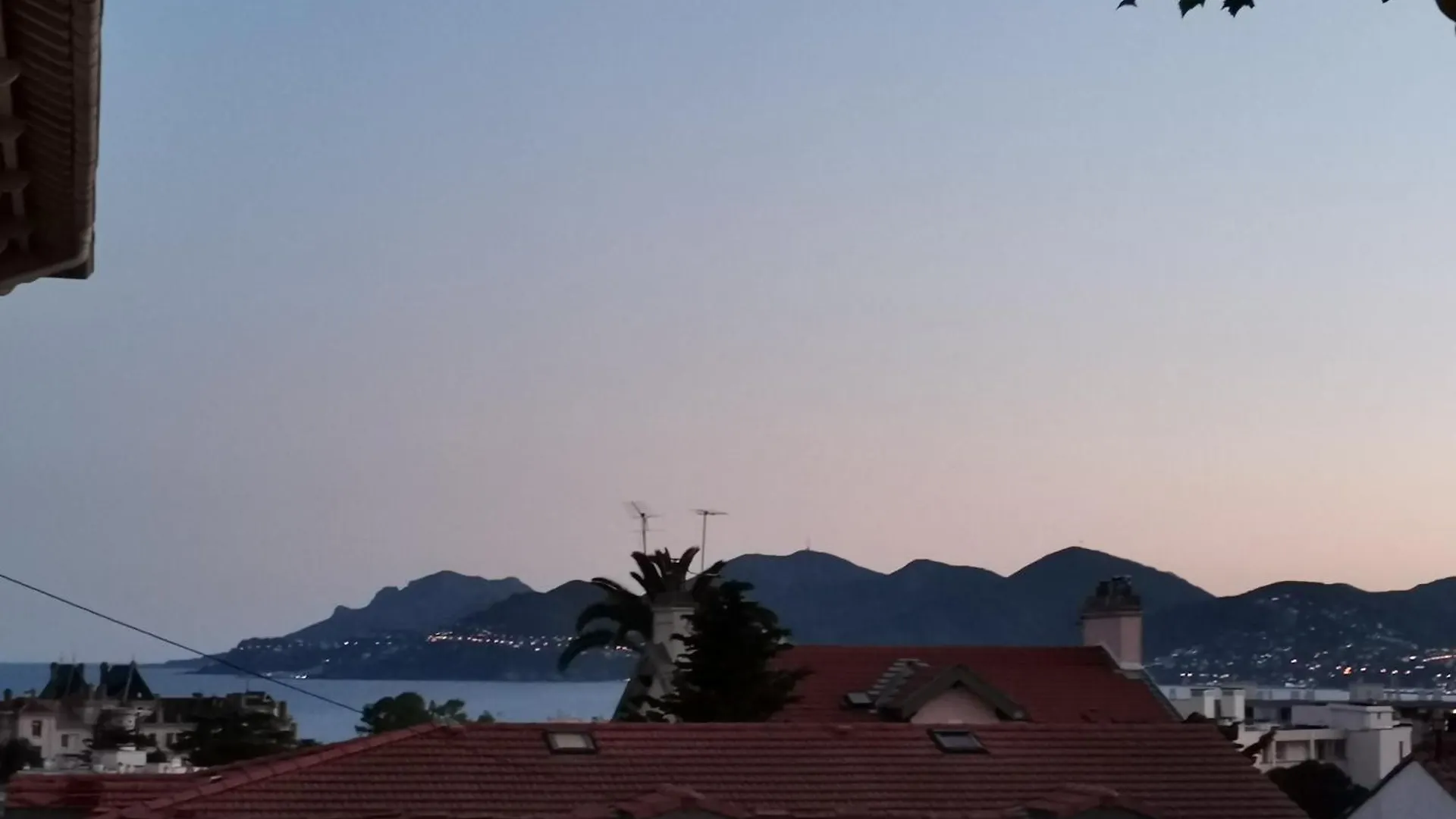 Coquet 2 Pieces Entierement Renove Et Climatise Διαμέρισμα Κάννες